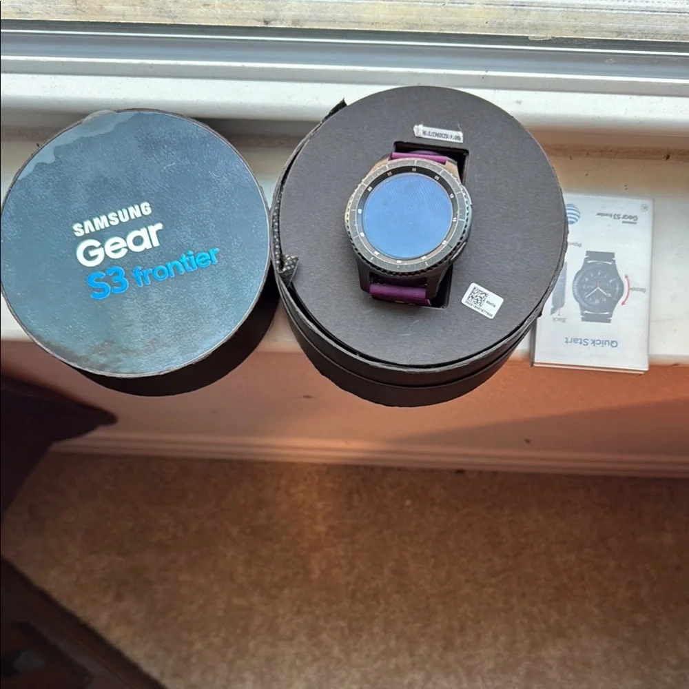 Samsung Purple Smartwatch Sleek Design